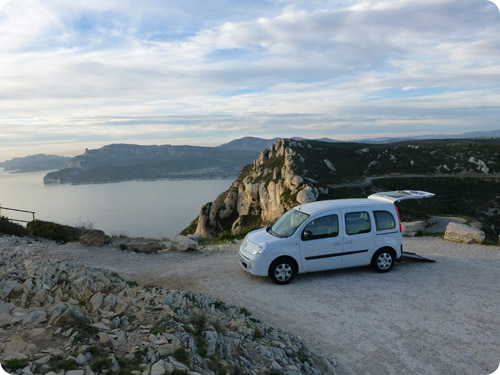 Louez une voiture accessible à Marseille !