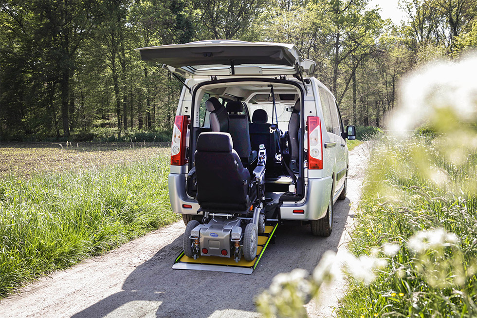 Découvrez Le Peugeot Expert Family En Vidéo …