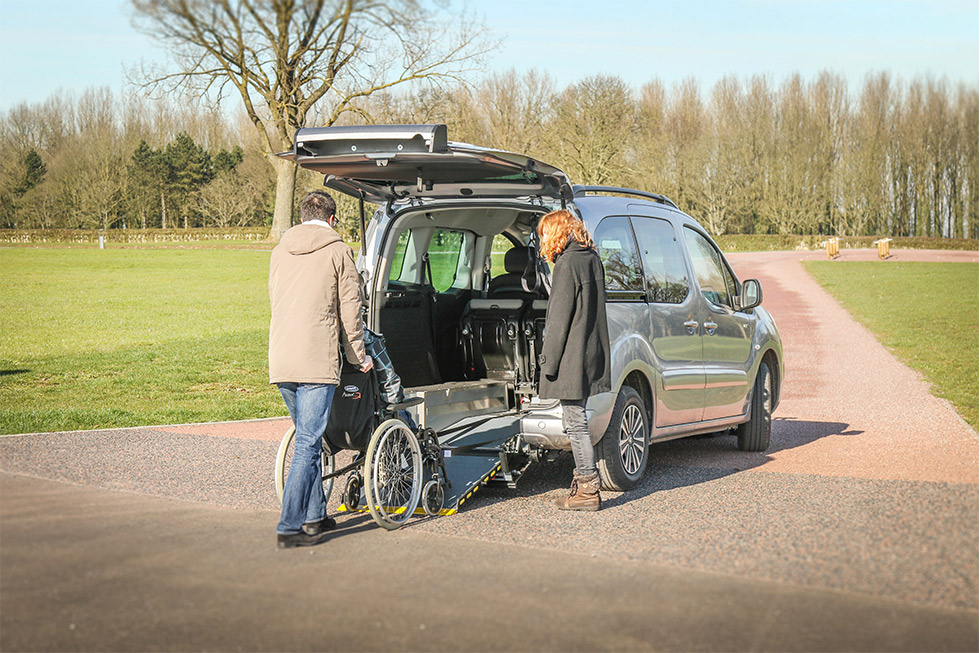 Découvrez En Photos Et Vidéos Le Peugeot Partner HappyAccess