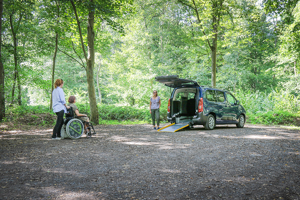 Le Citroën Berlingo Maxi SimplyAccess, Une Voiture Accessible Familiale Et Fonctionnelle !