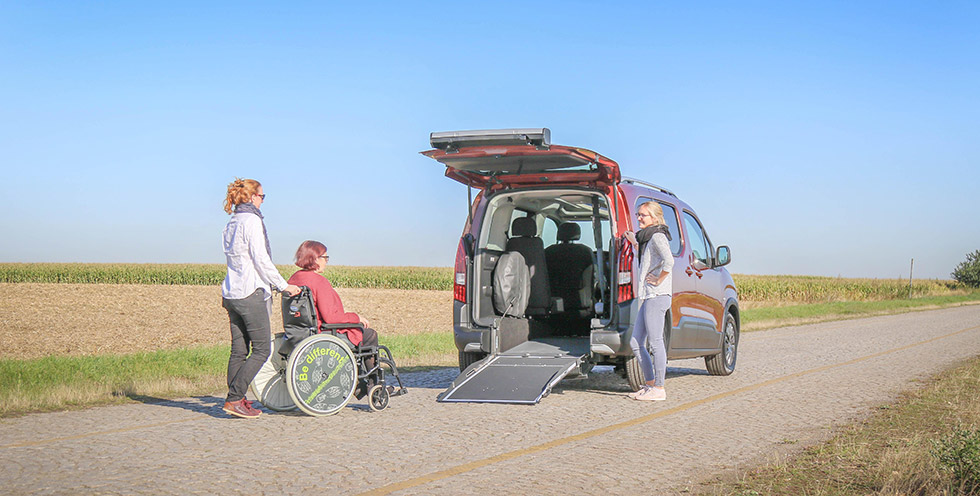 Le Peugeot Rifter Xtra HappyAccess, La Modernité Automobile Accessible !