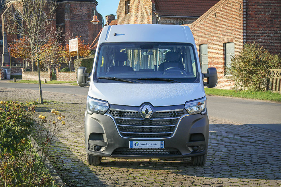 Découvrez La Nouvelle Face Avant Du Renault Master De 2019