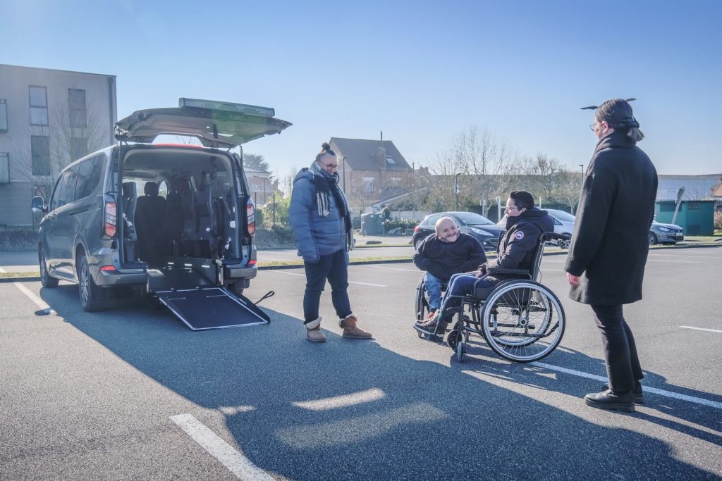 ford_tourneo_custom_l2h1_twin_happyaccess_handicap_18