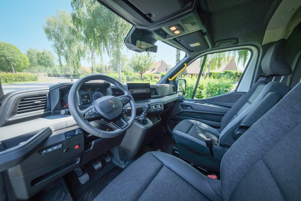 renault_master_xdd_L3H2_triflexeasy 2.0_stepeezy_elevaccess_12