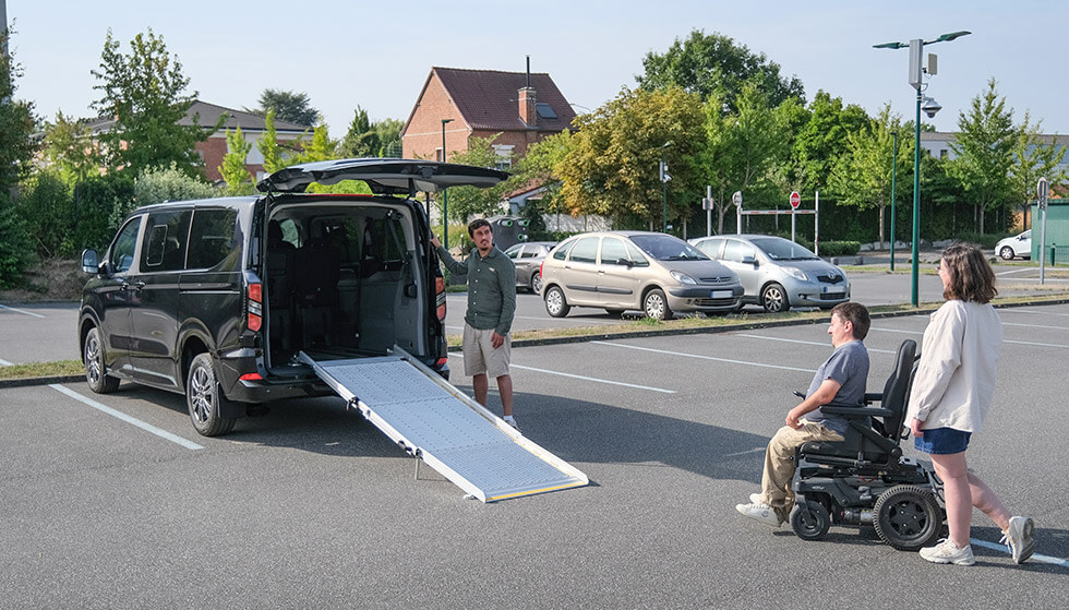 Ford Tourneo Custom Ecoline, Le Grand Test !